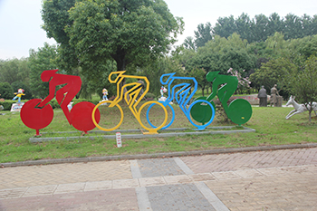 ���е��ܵăr(ji��)ֵ�w�F(xi��n)